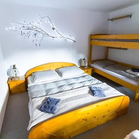 Holiday home V Stefanovej